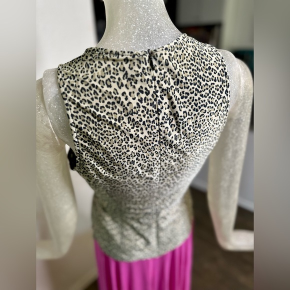 Mark Wong Nark Women’s Sleeveless Leopard Print Top. Size Small - Picture 9 of 16